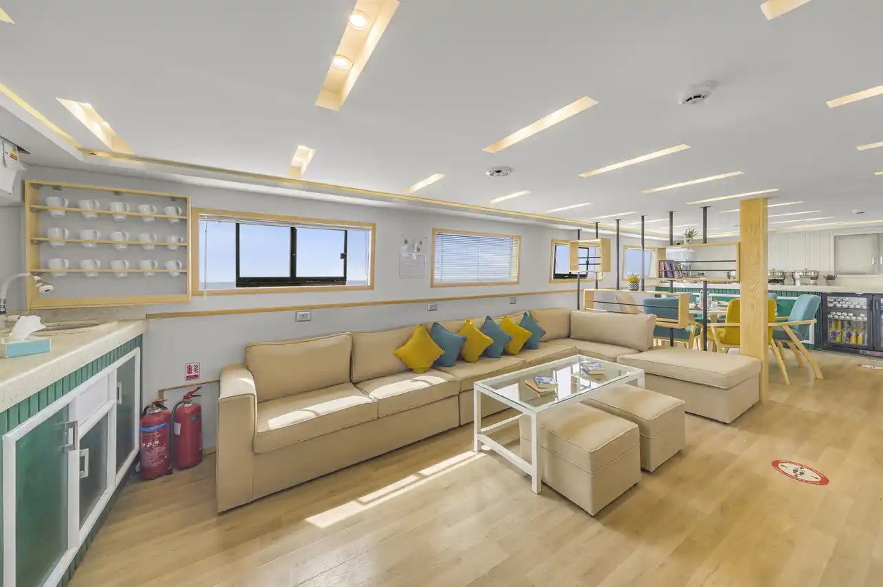 Lounge-Area-2024
